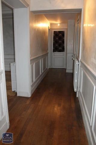 Appartement à louer 3 pièces 98.3m² Dijon (21000)