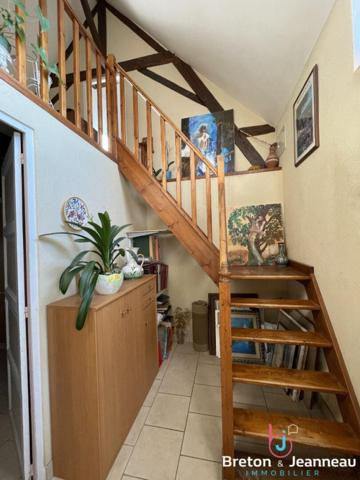 Ensemble de 2 maisons sur 2 hectares à Vimartin sur Orthe