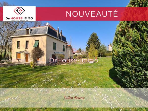 Maison à vendre 8 pièces de 231 m²