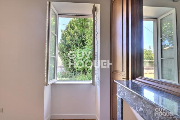 MAISON À VENDRE DE 9 PIÈCES DE 200,00 M²