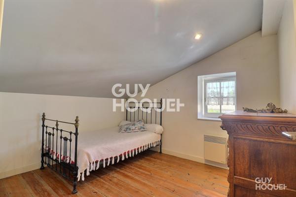 MAISON À VENDRE DE 9 PIÈCES DE 200,00 M²