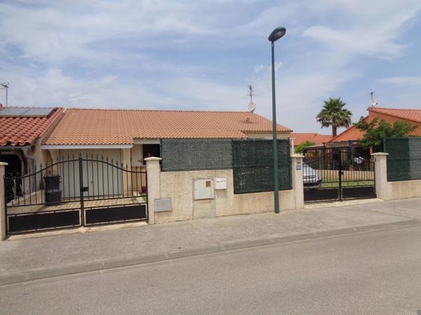 Vente                                                      Maison
                        
                     4 pièces                      100 m2                     à Saint-Laurent-de-la-Salanque