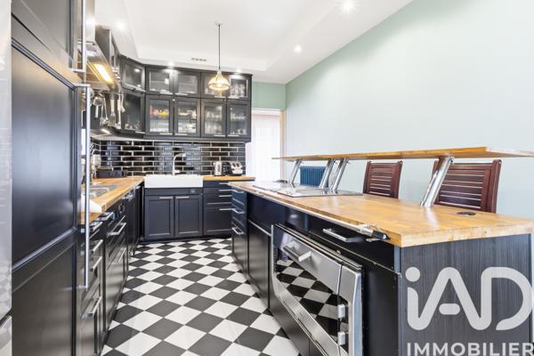 Maison à vendre 8 pièces 159 m² La Rochette