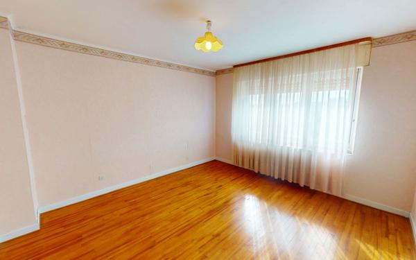 Maison à vendre    5 pièces •  Metzervisse