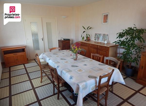 Maison Ligueil 11 pièce(s) 187 m2