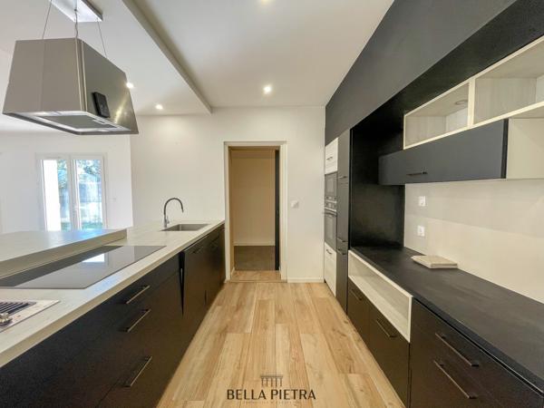 Saint-Georges-d'Orques (34680) Appartement en rez-de-jardin rénové avec goût