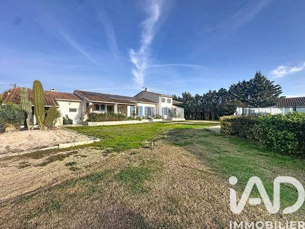 Maison à vendre 6 pièces 206 m² Bellegarde