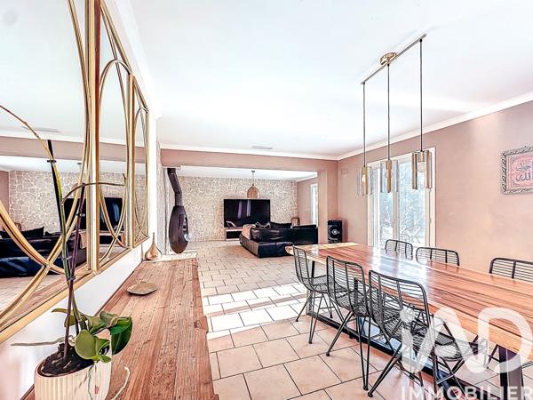 Maison à vendre 6 pièces 206 m² Bellegarde