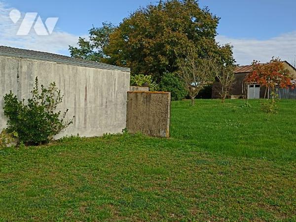 TERRAIN A BATIR ENVIRON 1200 m²