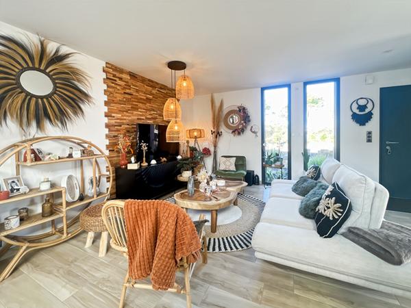 Maison contemporaine avec piscine ? Saint Jean de Monts