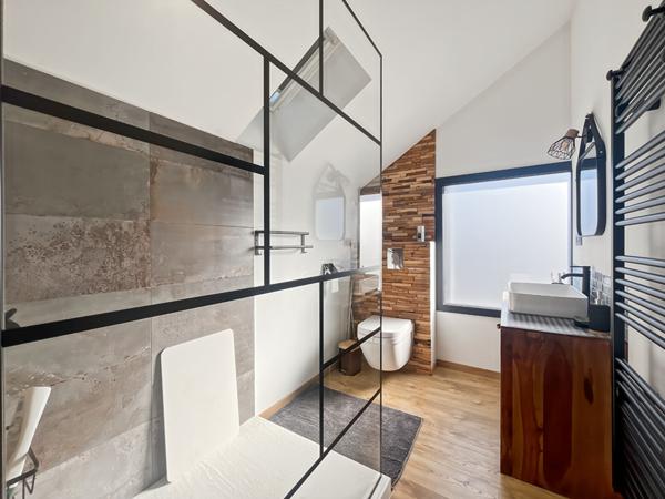 Maison contemporaine avec piscine ? Saint Jean de Monts