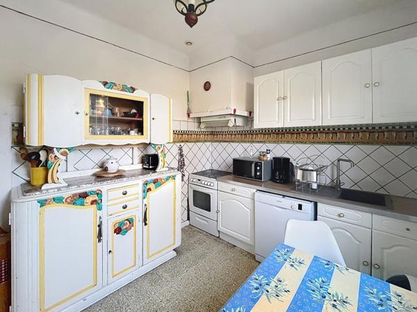 Maison PUYRICARD-CAMPAGNE-NATURE-CALME-160m² -et un  T2 indépendant de 40m²