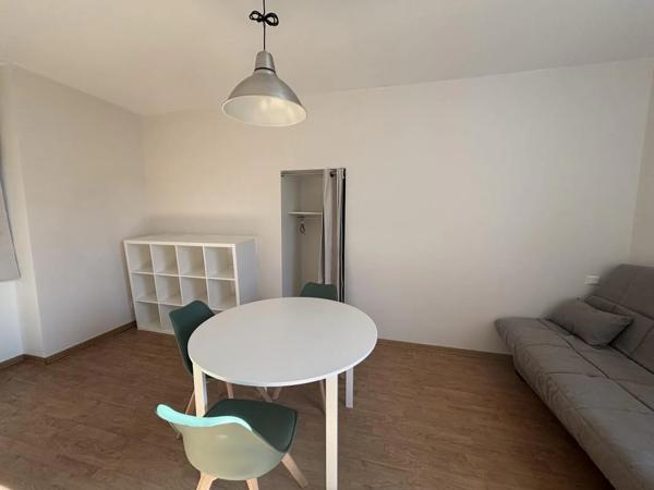 Appartement à louer au Monastère (12000)