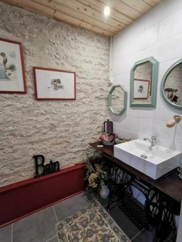 Aux portes de Rouillac Maison 7 pièces