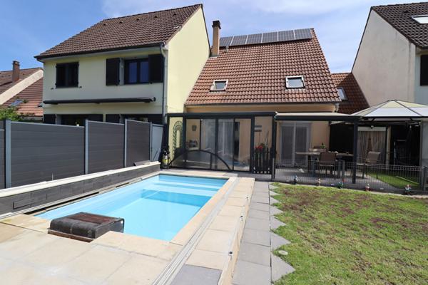 À vendre, Maison familiale 5 pièces avec studio attenant, piscine, jardin -OSTWALD