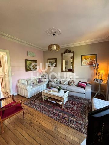 Maison d'exception à Livry-Gargan - Charme des Années 20 et Confort Moderne
