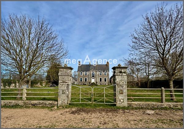 Maison à LE MESNIL-AMAND, 50450 - 9 pièces 250m²