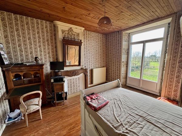 Maison à LE MESNIL-AMAND, 50450 - 9 pièces 250m²