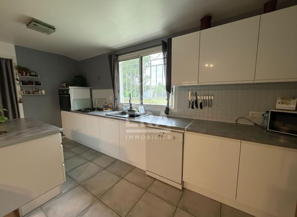 Maison 5 pièces de plain pied à vendre à Thuir