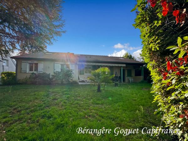 Maison à vendre 8 pièces SAINT SATURNIN (72)
