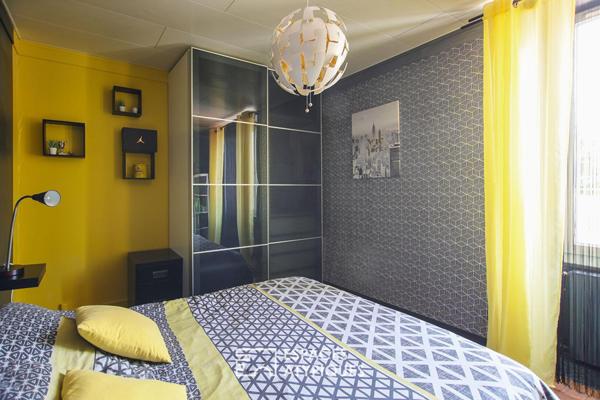 Maison ancienne rénovée avec piscine