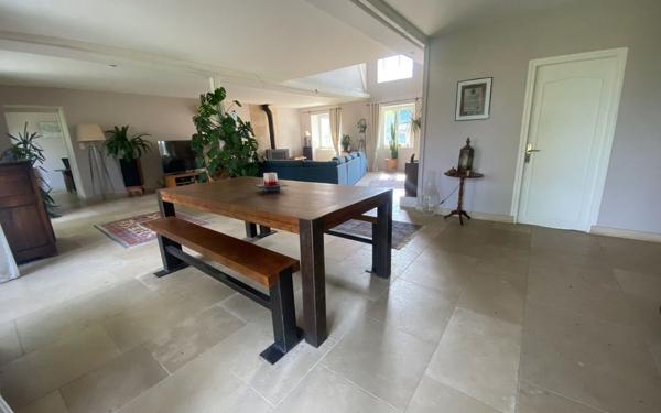 Maison à vendre    6 pièces • 272 m2 Charbuy