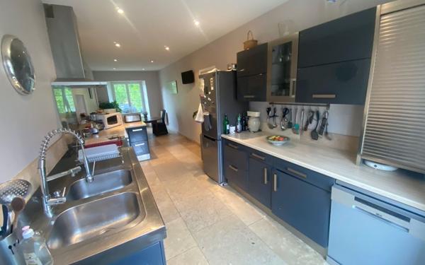 Maison à vendre    6 pièces • 272 m2 Charbuy