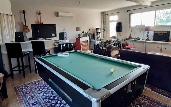 Maison à vendre    6 pièces • 272 m2 Charbuy