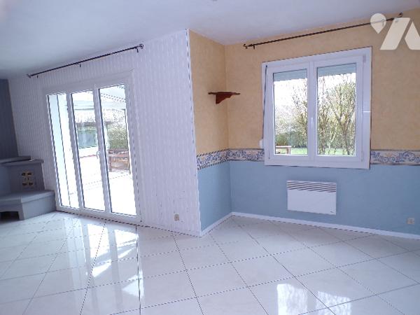 Pavillon semi-individuel de type 4