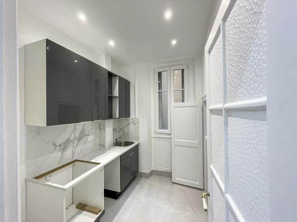 Issy-les-Moulineaux (92130) Appartement T3 en souplex