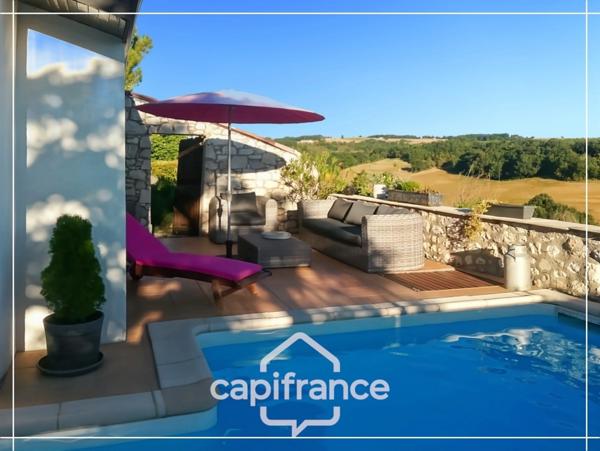 Maison d'architecte en pierre 200m², vue dégagée plein sud, piscine,lumineuse ,commodités à pied, 25min Agen, 20 min Golfech