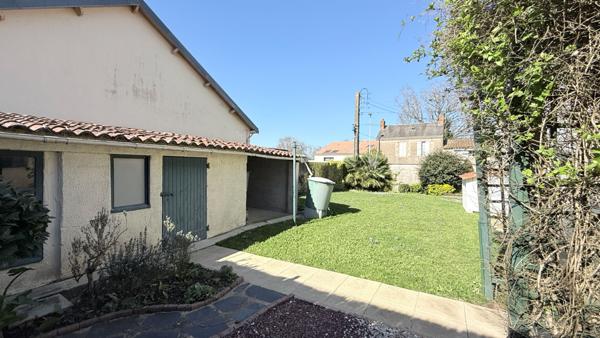 LA ROCHE SUR YON Quartier du Moulin Rouge MAISON A VENDRE EXCLUSIVITE AMANDA