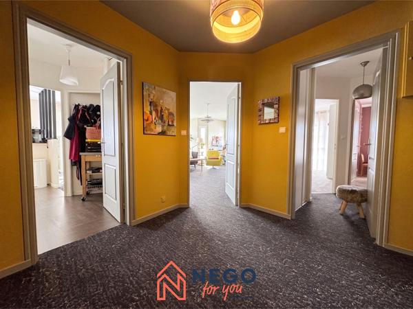 Appartement T3/T4 lumineux avec 2 loggias - Quartier La Madeleine ? Angers Angers