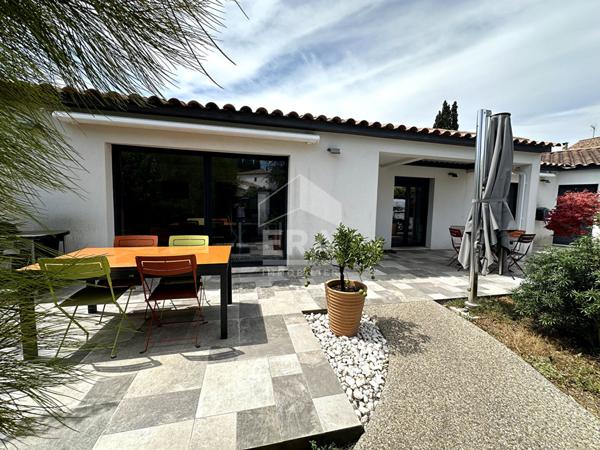 A  VENDRE 13011 MARSEILLE EOURES MAISON PLAIN PIED T4 DE 127M² SUR 487M² DE JARDIN GARAGE PISCINE