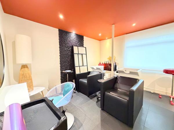 SALON DE COIFFURE AVIGNON INTRA-MUROS 80m2
