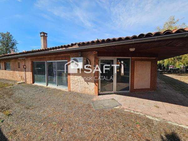 Excellente visibilité pour ce vaste local commercial