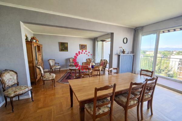 Appartement 6 P de 115 m² avec cave, garage et parking privatif