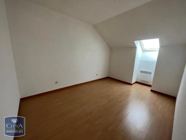 Appartement à louer 4 pièces 77.24m² Chauny (02300)