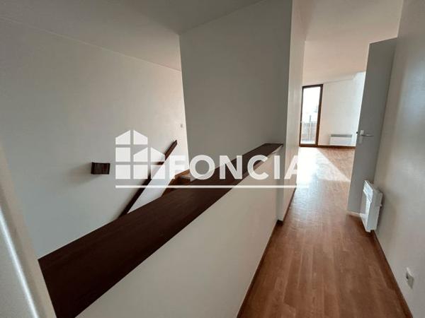 Location Appartement 3 pièces 61.39 m² - 6 RUE CLAUDE NOUGARO Saint Jacques De La Land 35136