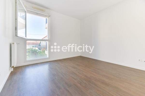 Appartement
         3 pièces
        - 63 m² Exclusivité 169 000 € *