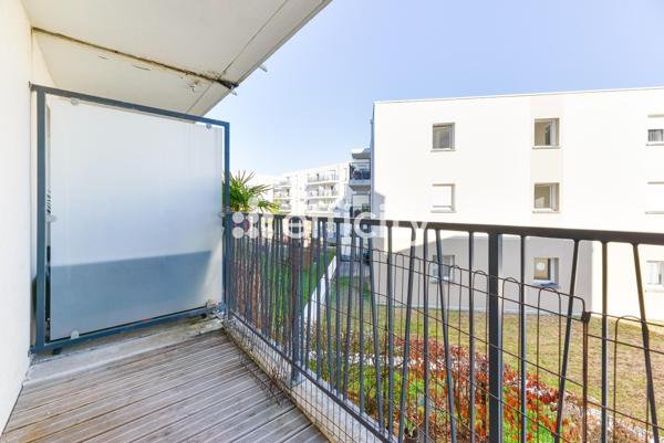 Appartement
         3 pièces
        - 63 m² Exclusivité 169 000 € *