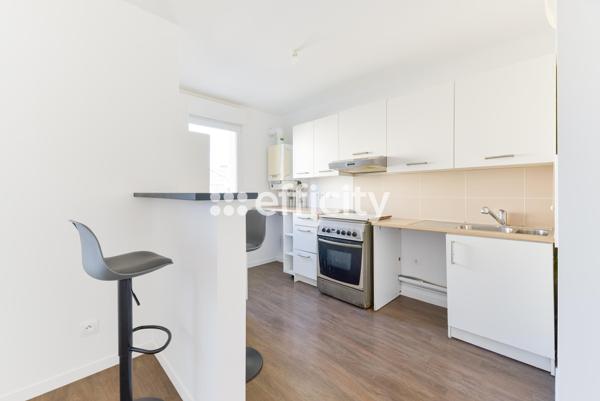 Appartement
         3 pièces
        - 63 m² Exclusivité 169 000 € *