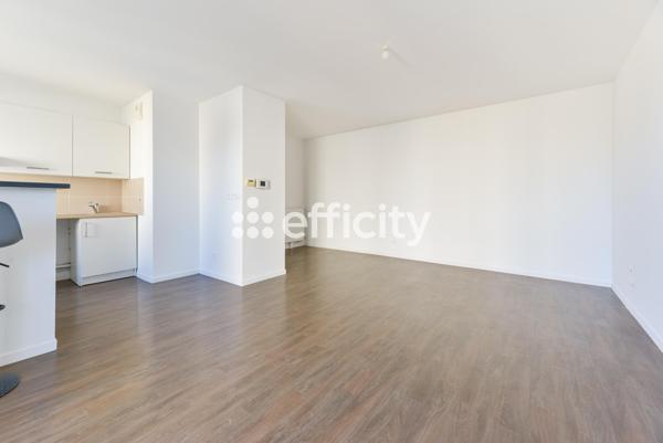 Appartement
         3 pièces
        - 63 m² Exclusivité 169 000 € *