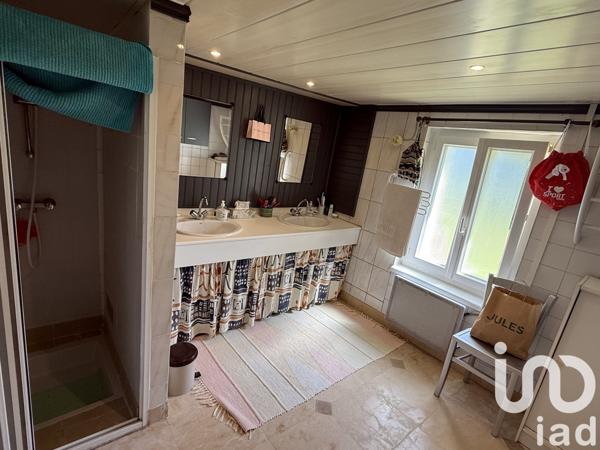 Maison à vendre 7 pièces 139 m² Saints-en-Puisaye