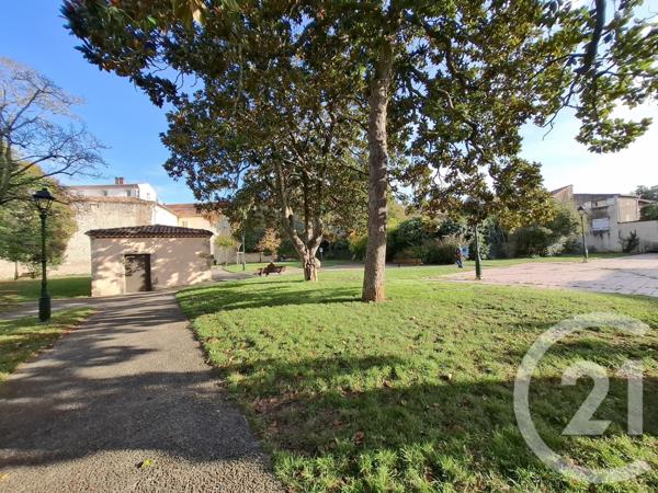 Immeuble à vendre  230 m2 CASTRES - 81