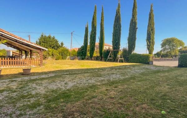 Vente Maison rénové(e) Chef-boutonne   