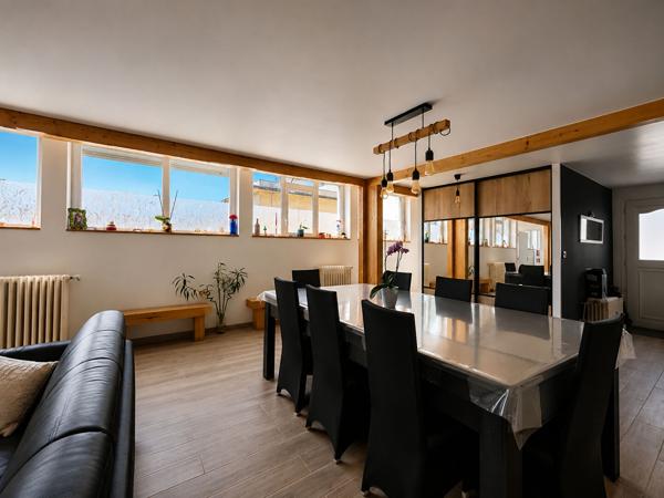 Maison Maison de 145 m2 en plein coeur de la barrière de Bègles 145 m²