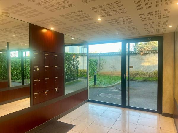 Appartement 2 pièces - 56 m² Exclusivité efficity