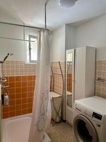 Faucon (84110) Propriété avec chambre d'hôte, gite et piscine dans environnement préservé sur 10 hectares environ.