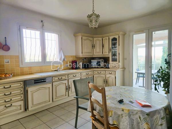 Maison traditionnelle de 235,42 m²